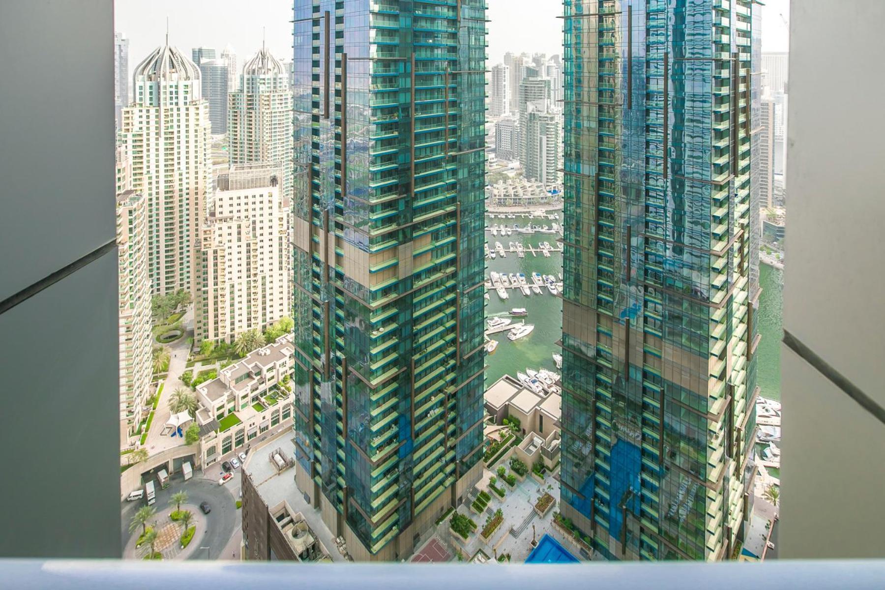 דירות 2Br High Floor Torch Tower Dubai Marina מראה חיצוני תמונה
