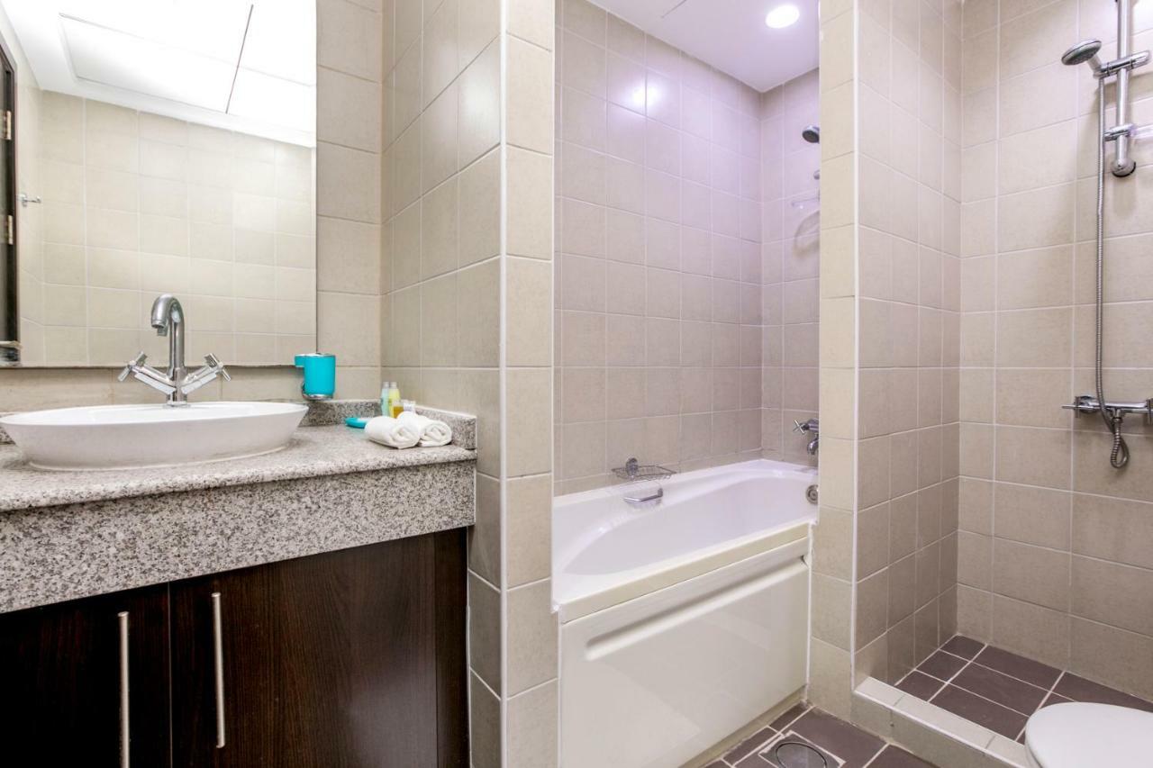 דירות 2Br High Floor Torch Tower Dubai Marina מראה חיצוני תמונה